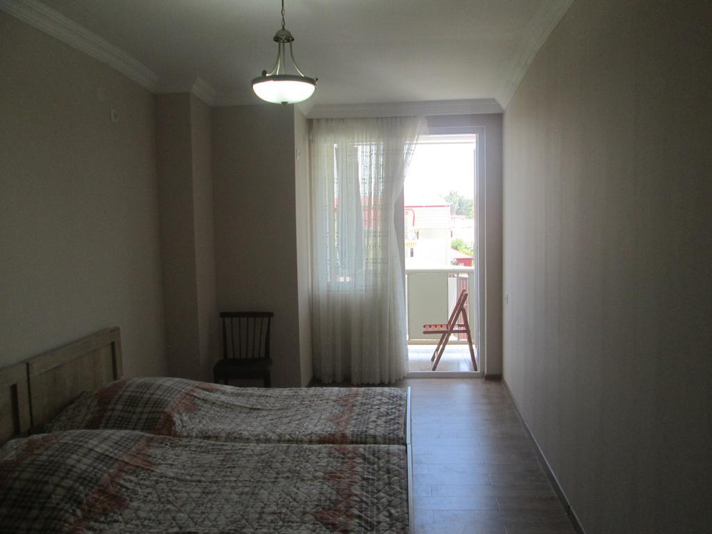 Apartment Mandarin Kobuleti Bagian luar foto